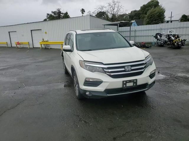 2016 Honda Pilot - Image 12