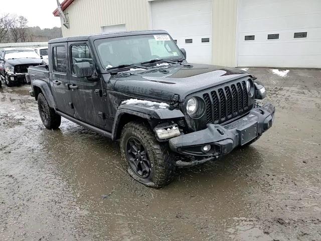 2021 Jeep Gladiator - Image 12