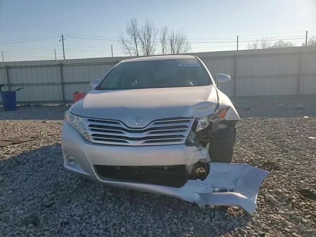 2010 Toyota Venza - Image 11