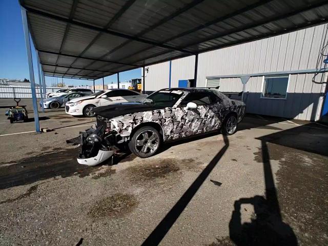 2018 Dodge Challenger - Image 11