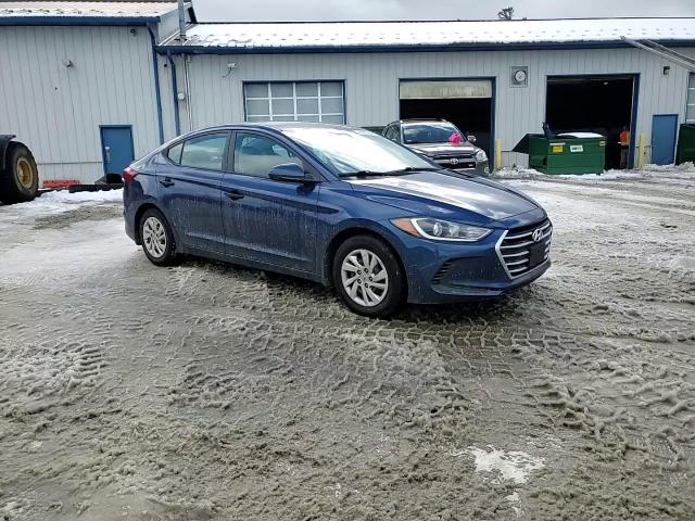 2018 Hyundai Elantra - Image 11