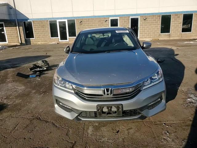 2016 Honda Accord - Image 11