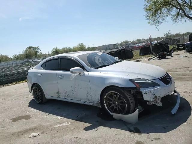 2009 Lexus IS - Image 11