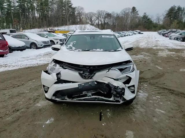 2018 Toyota RAV 4 - Image 12