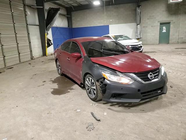 2016 Nissan Altima - Image 13