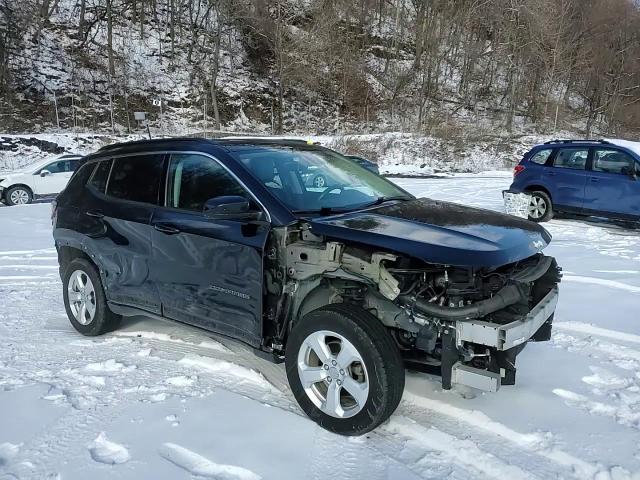 2018 Jeep Compass - Image 15