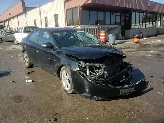 2010 Kia Forte - Image 11