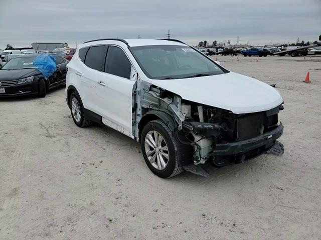 2017 Hyundai Santa Fe - Image 11