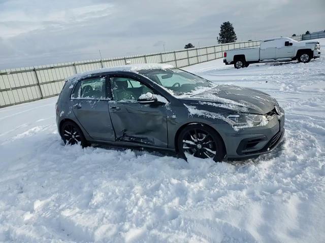2018 Volkswagen Golf - Image 11