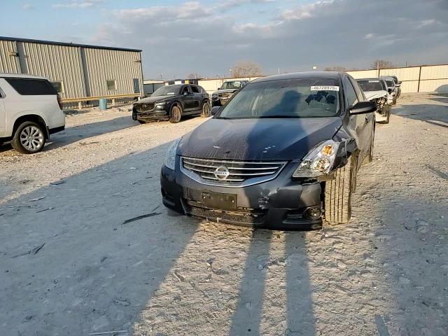 2010 Nissan Altima - Image 11