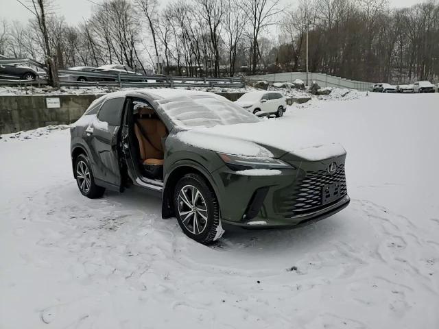 2024 Lexus RX - Image 12