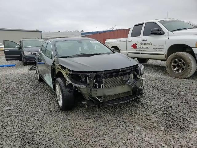 2016 Chevrolet Malibu - Image 13