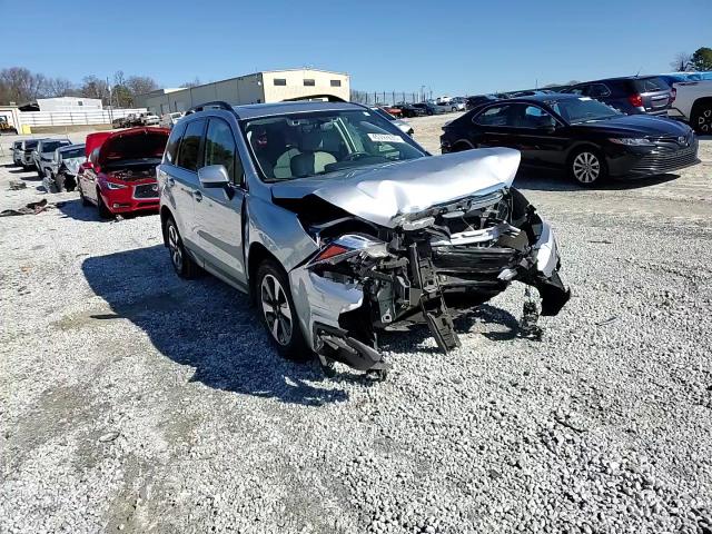 2018 Subaru Forester - Image 12