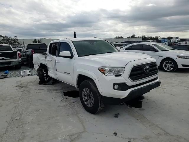 2019 Toyota Tacoma - Image 10