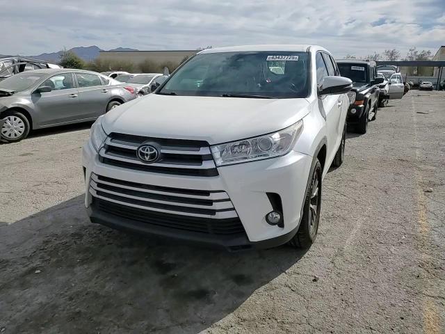 2018 Toyota Highlander - Image 15