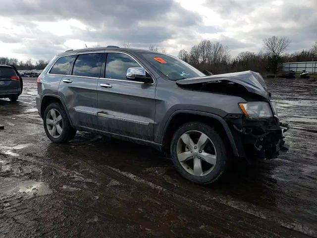 2011 Jeep Grand Cherokee - Image 11