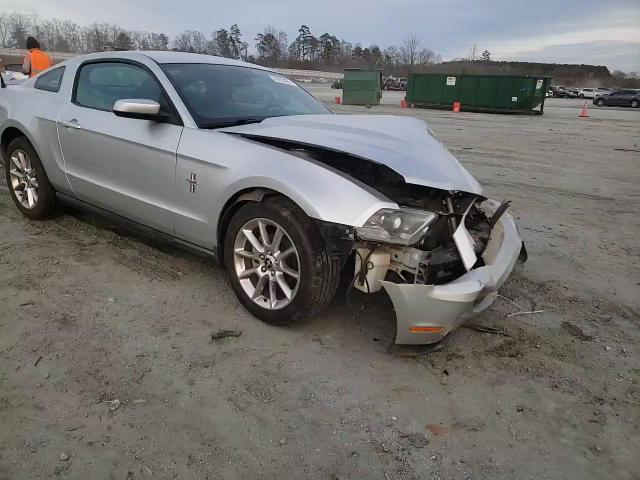 2010 Ford Mustang - Image 11