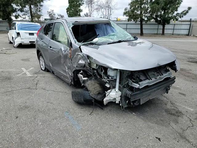 2019 Mitsubishi Eclipse - Image 10