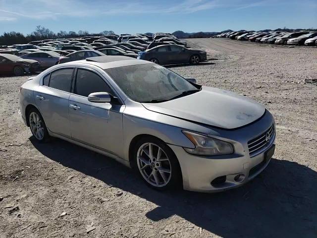 2009 Nissan Maxima - Image 10