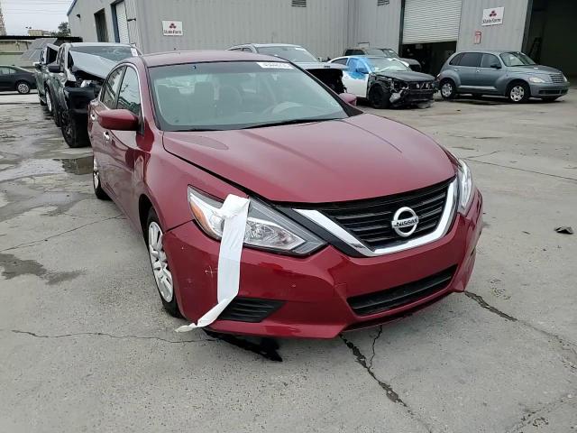 2017 Nissan Altima - Image 13