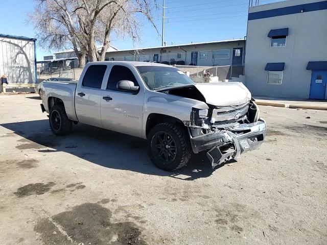 2009 Chevrolet Silverado - Image 10