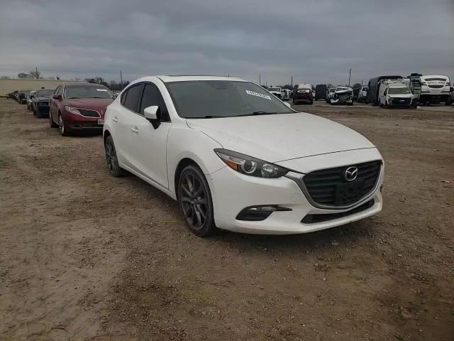 2018 Mazda 3 - Image 11
