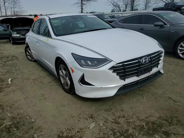 2021 Hyundai Sonata - Image 10