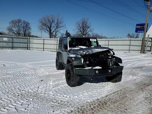 2015 Jeep Wrangler - Image 12