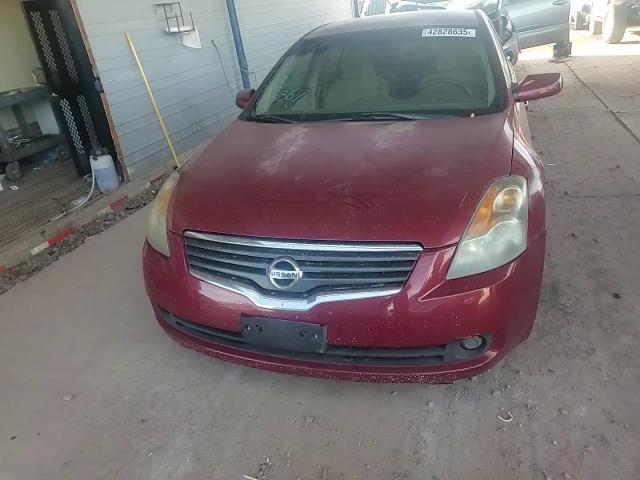 2009 Nissan Altima - Image 11
