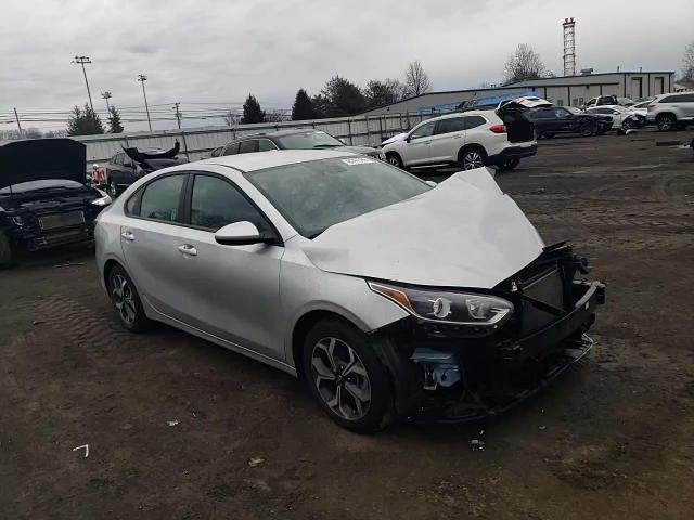 2021 Kia Forte - Image 11
