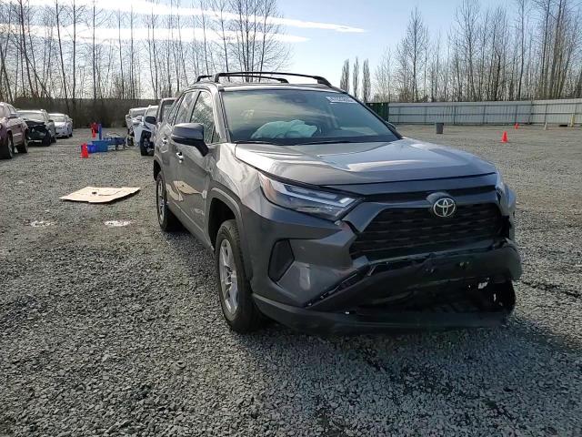 2023 Toyota RAV 4 - Image 12