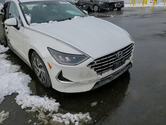 2020 Hyundai Sonata - Image 11