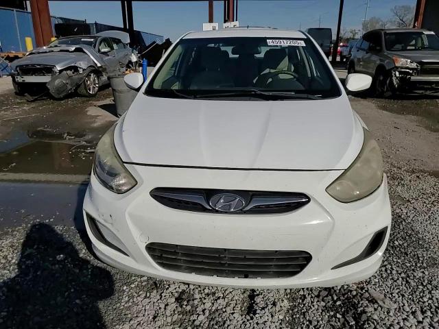 2013 Hyundai Accent - Image 13
