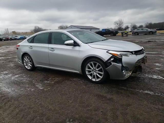 2013 Toyota Avalon - Image 10