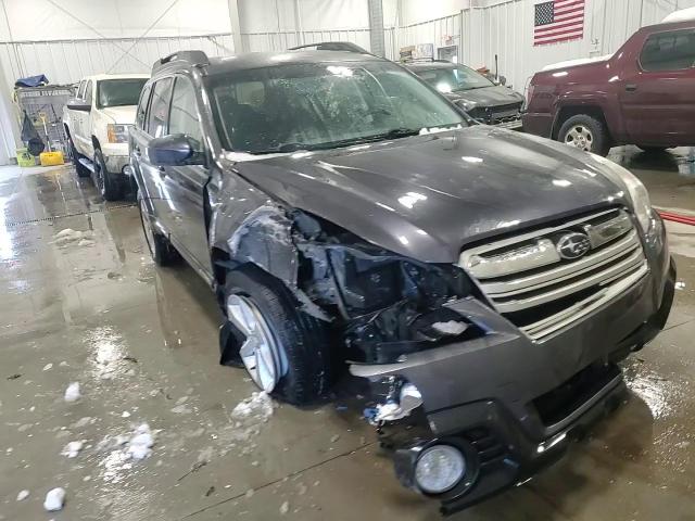 2013 Subaru Outback - Image 13