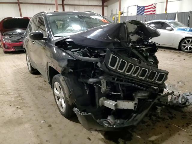 2018 Jeep Compass - Image 14