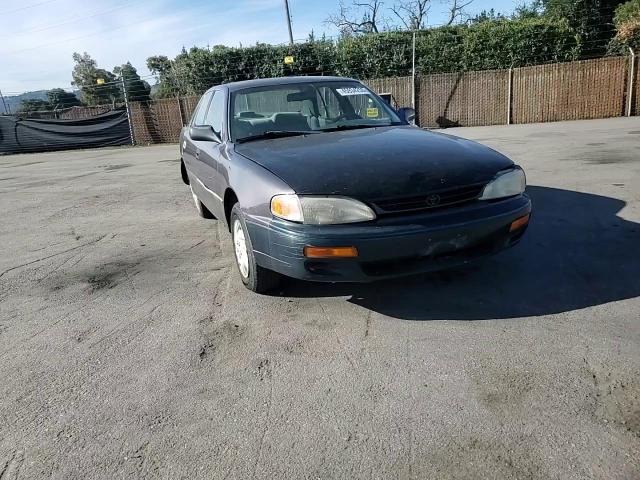1996 Toyota Camry - Image 10