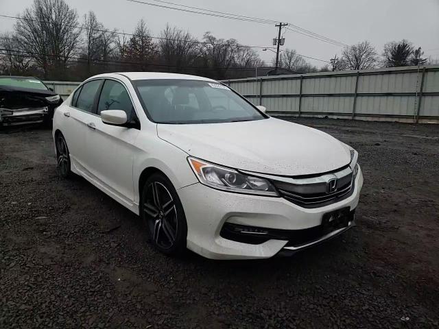 2017 Honda Accord - Image 10