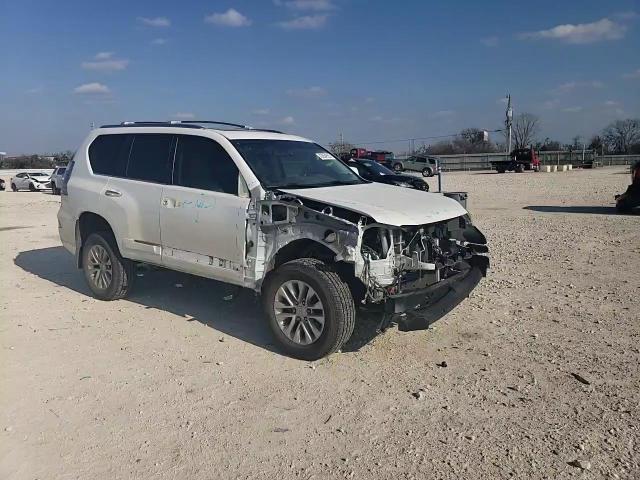 2017 Lexus GX - Image 11