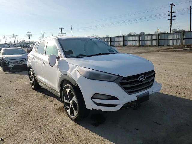 2016 Hyundai Tucson - Image 11