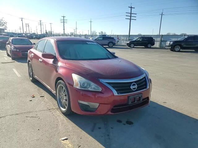 2014 Nissan Altima - Image 11