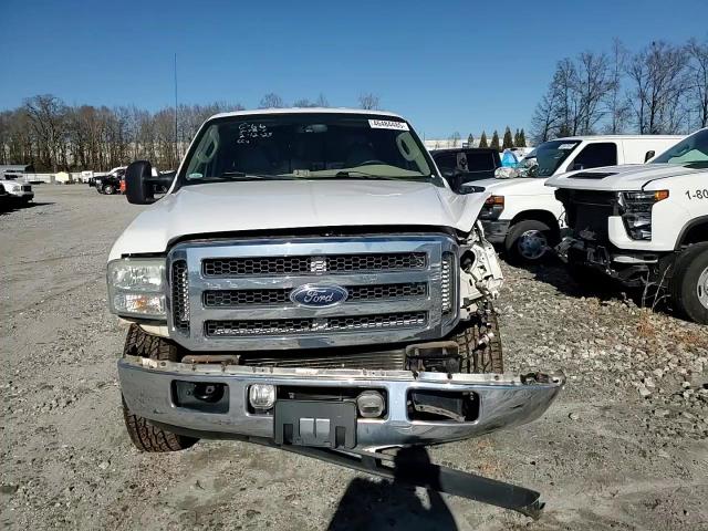 2005 Ford F250 - Image 11