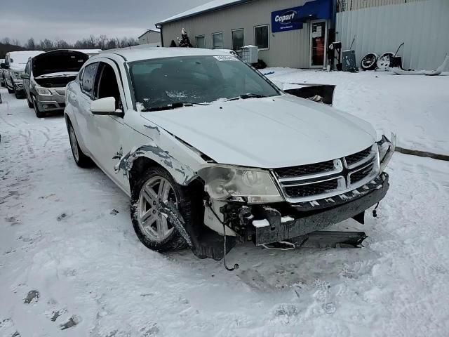 2014 Dodge Avenger - Image 14