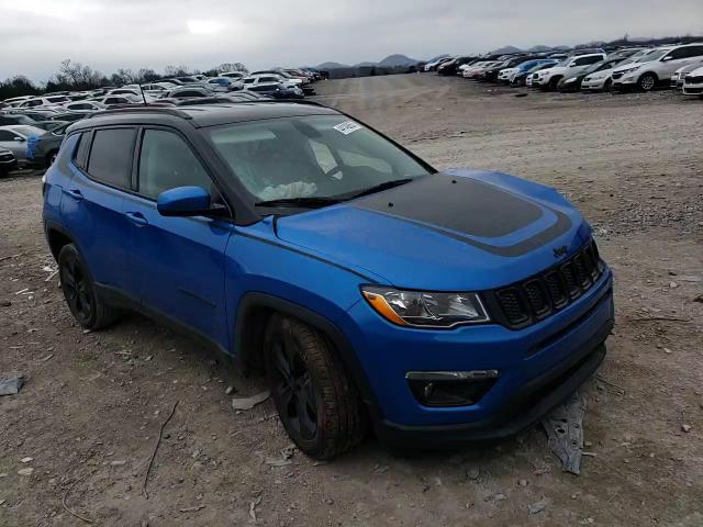 2018 Jeep Compass - Image 12