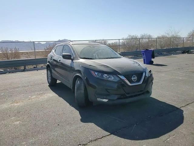 2021 Nissan Rogue - Image 11