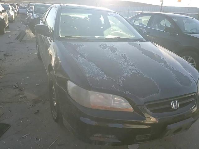 2001 Honda Accord - Image 10