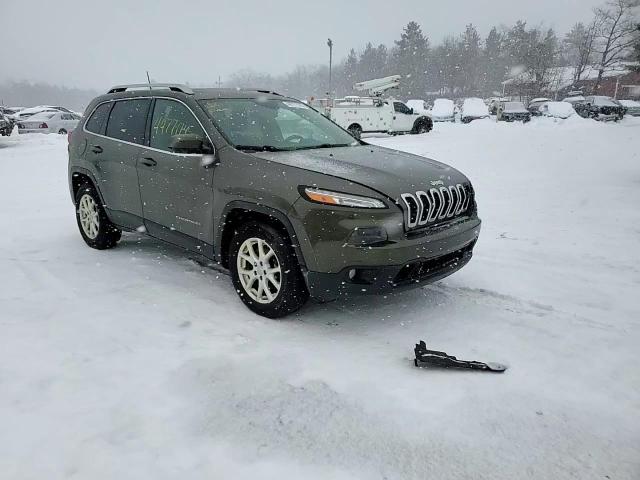 2016 Jeep Grand Cherokee - Image 14