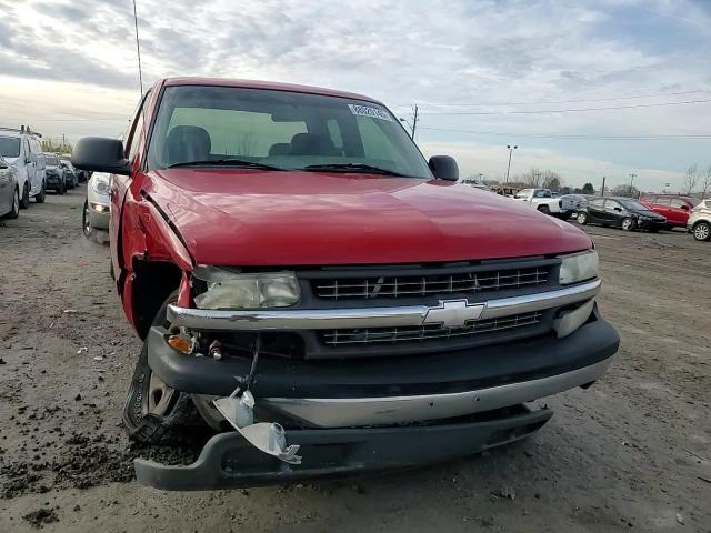 2000 Chevrolet Silverado - Image 11