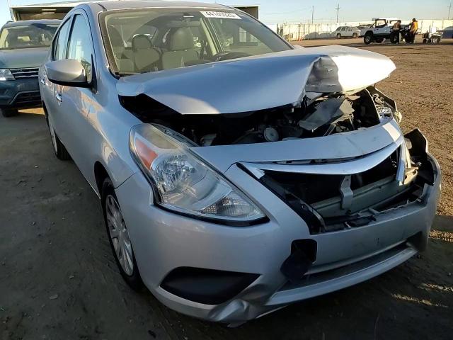 2017 Nissan Versa - Image 10