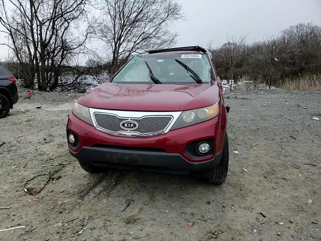 2011 Kia Sorento - Image 11